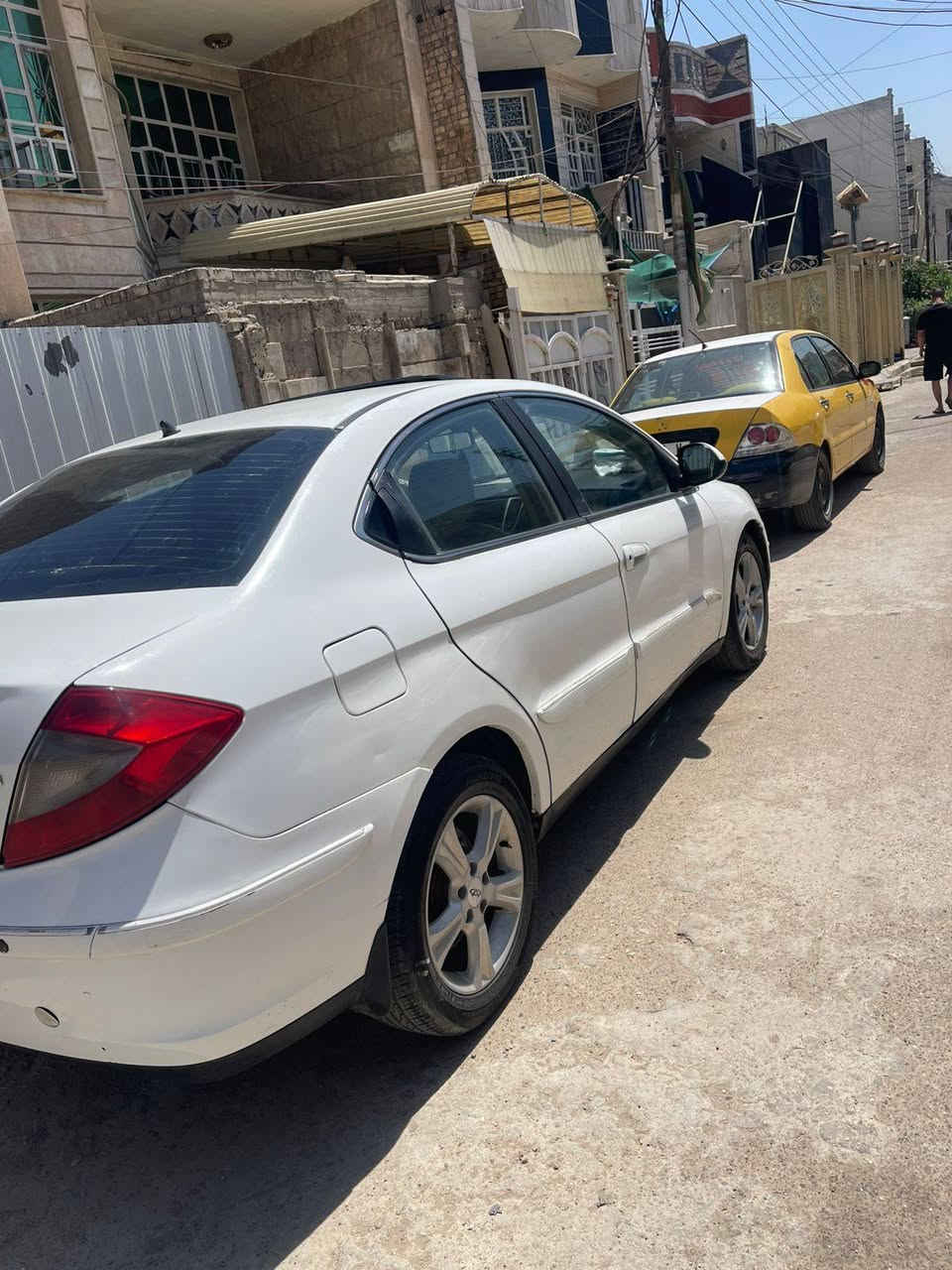 السلام عليكم ورحمه الله وبركاته شيري A3 موديل ٢٠١٣ رقم مميز قادسيه شرط التحويل راعيها يريد مداور وين ما جنت يجي يبصملك  تحكم ستيرن فتحه سقف السياره فول ترايك وين ما يعجبك السياره مسويلها ادامه كامله مكينه تجفيت مضبوط ١٠٠٪ قبل شهر لا تنقيص ولا تبخير وكير النترا مقدس قبل سبوعين شديته السياره جاهزه ع اخر حبايه بيها كم نقص بسيط بس اني ما فارغ الها للاستفسار اكثر اتصل وبخدمتك *********** متوفر واتساب السعر 41 وبيها مجال للطيبين مكاني بغداد البلديات
