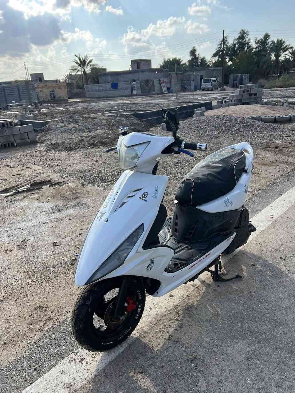 سلام عليكم للبيع ماكس مضلع ياباني كابريتر دراجه بلاديه مامفتوحه كهربائيات كلها شغاله معدل110جاهزه من كلشي السعر 700وبيه مجال لشراي مكاني البصره قضاء الدير


**إذا كنت صاحب هذا الإعلان وتريد حذفه لأي سبب، رجاءا أرسل رسالة إلى الدعم الفني**