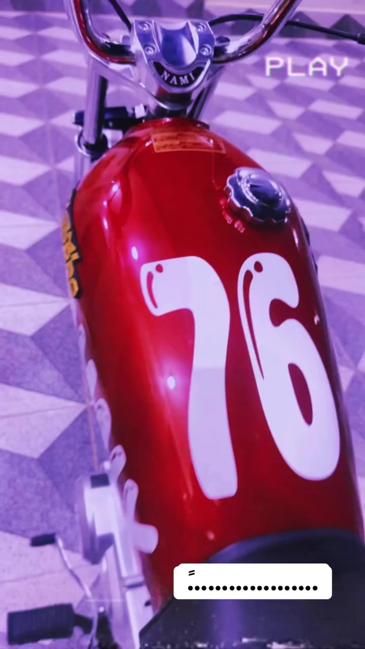 السلام عليكم دراجه للبيع سكنر شاصيهه 25 صار 3 اشهر من عمرتهه وتفيلس ما مفيلسه وغراضه كله اصلي من نوفل ونضافتهه مثل ما واضح بل فيديو سعره 925 وبيه مجال ببعد مو شراي لا تعبني هذا رقمي ***********
