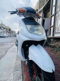 للبيع ( سكنس ) دراجه كامله وما بيه اي نقص. محرك مكفول كهربائيات كله شغ...