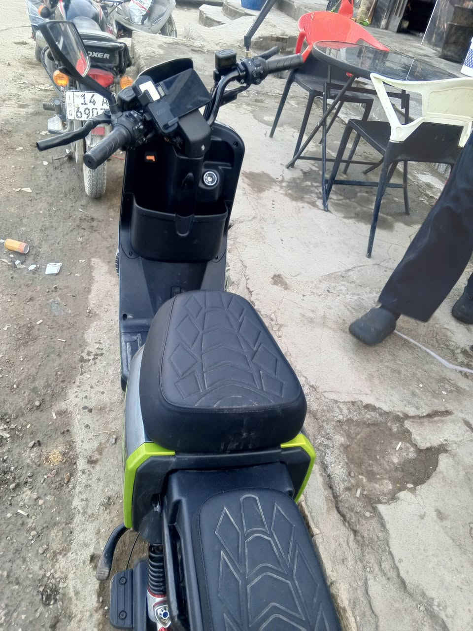 دراجه شحن للبيع جديده صار شهرين من ماخذه تي سبعه السعر 650 وبيه مجال ***********
