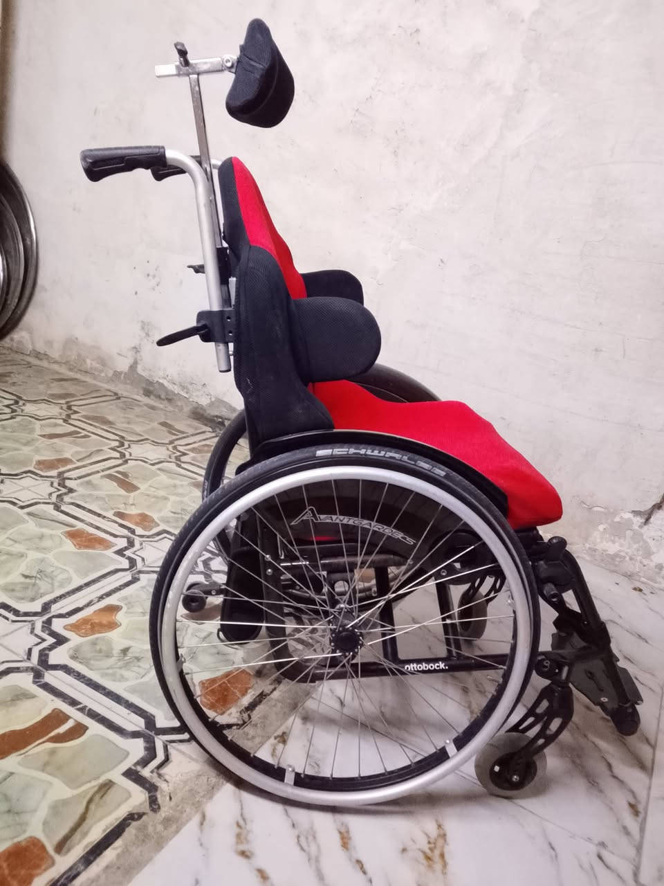 السلام عليكم عندي كرسي رياضي متحرك وعربانه  دفع عاديه لبيع الشراي يدخل خاص مكاني واسط كوت


**إذا كنت صاحب هذا الإعلان وتريد حذفه لأي سبب، رجاءا أرسل رسالة إلى الدعم الفني**