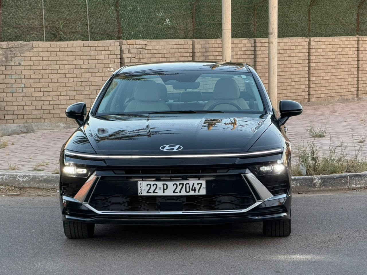 -للتواصل عالرقم فقط اسفل المنشور
سوناتا 2025    الشكل الجديد مرقمة اربيل هزه فحص وترقيم جديد تحويل بأسم المشتري / وارد امريكي
السيارة بيها تبديل جاملغ فقط 
مواصفات SEL تجي فول عدا البنوراما
محرك 2500
دشبول الكتروني متصل مع شاشة كاملة
أنظمة قيادة متعدد 
رادارات امامي جانبي خلفي
قيادة آليه * تحديد مسار 
لايت زينون عالي ناصي 
LED نهاري - بك لايت لد 
مانع تصادم امامي خلفي
بصمة تشغيل + بصمة ابواب + تشغيل عن بعد
كشن كهربائي
تدفئة كشنات
اوتو هولد توقف ذاتي اثناء الازدحام 
تحكمات استيرن فول
سايد بريك بصمة
صندوك ذكي + بصمة
كيرها تعليك النظام الجديد 
كامرا خلفيه دوارة وشاشة نظام ابل كار بلي
وباقي المواصفات معروفه للسيارة 
بغداد المنصور  مكاني 
   ***********
واتساب او الاتصال عالرقم
سعرها 198 ورقة
