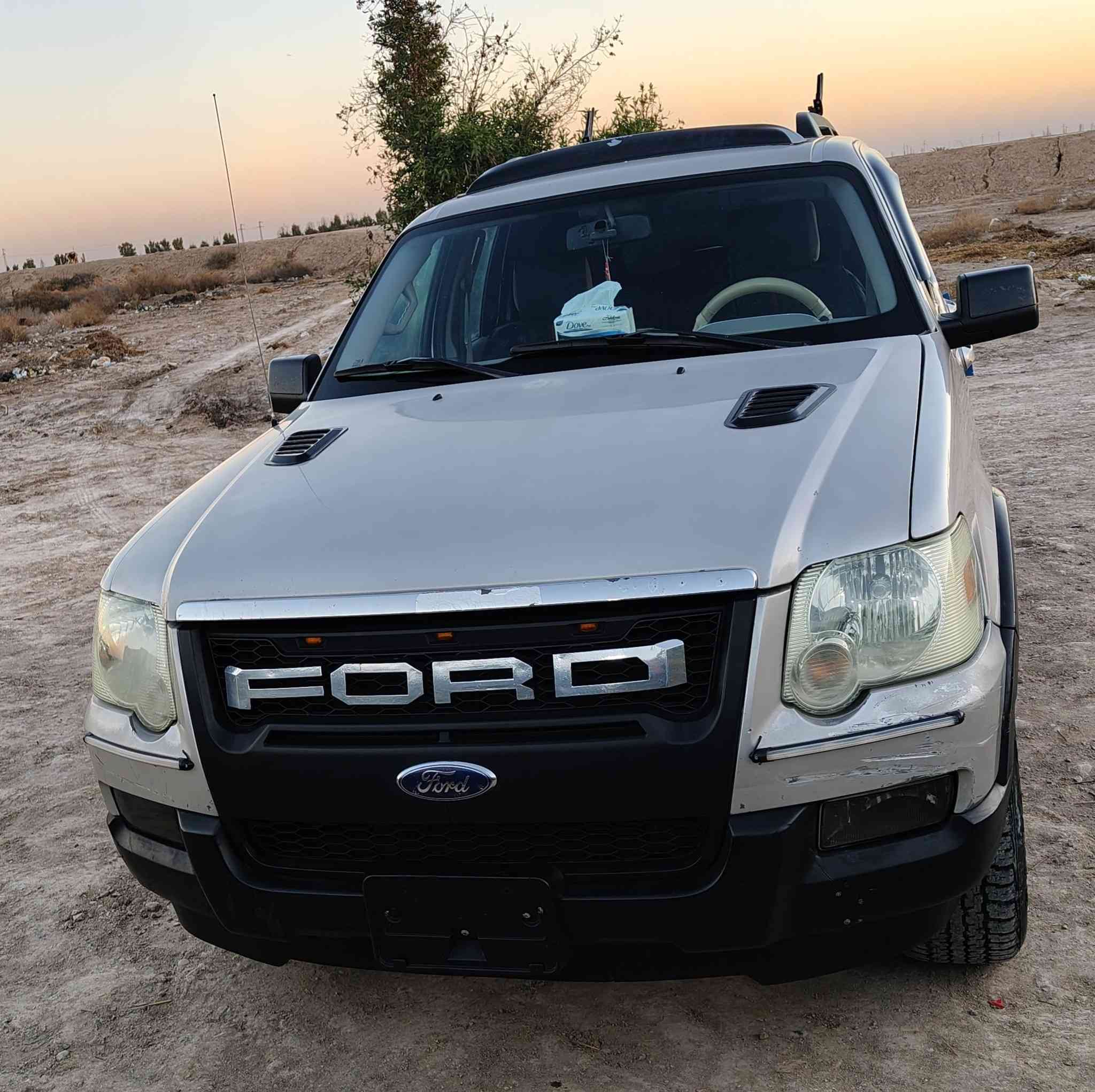 فورت اكس بلور وراد خليجي. فور ويل 2007  كفاله عامه فولل داخل عسلي تبريد 3قطع 7 راكب جاهزه تخم تاير صدر كير جديد مكينه6سلندر  4000  سياره جاهزه مزاد وزارة داخليه داخله فحص وكامله معاملتها باقي الوحات البيع والمراوس مكاني واسط شيخ سعد ***********السعر88
