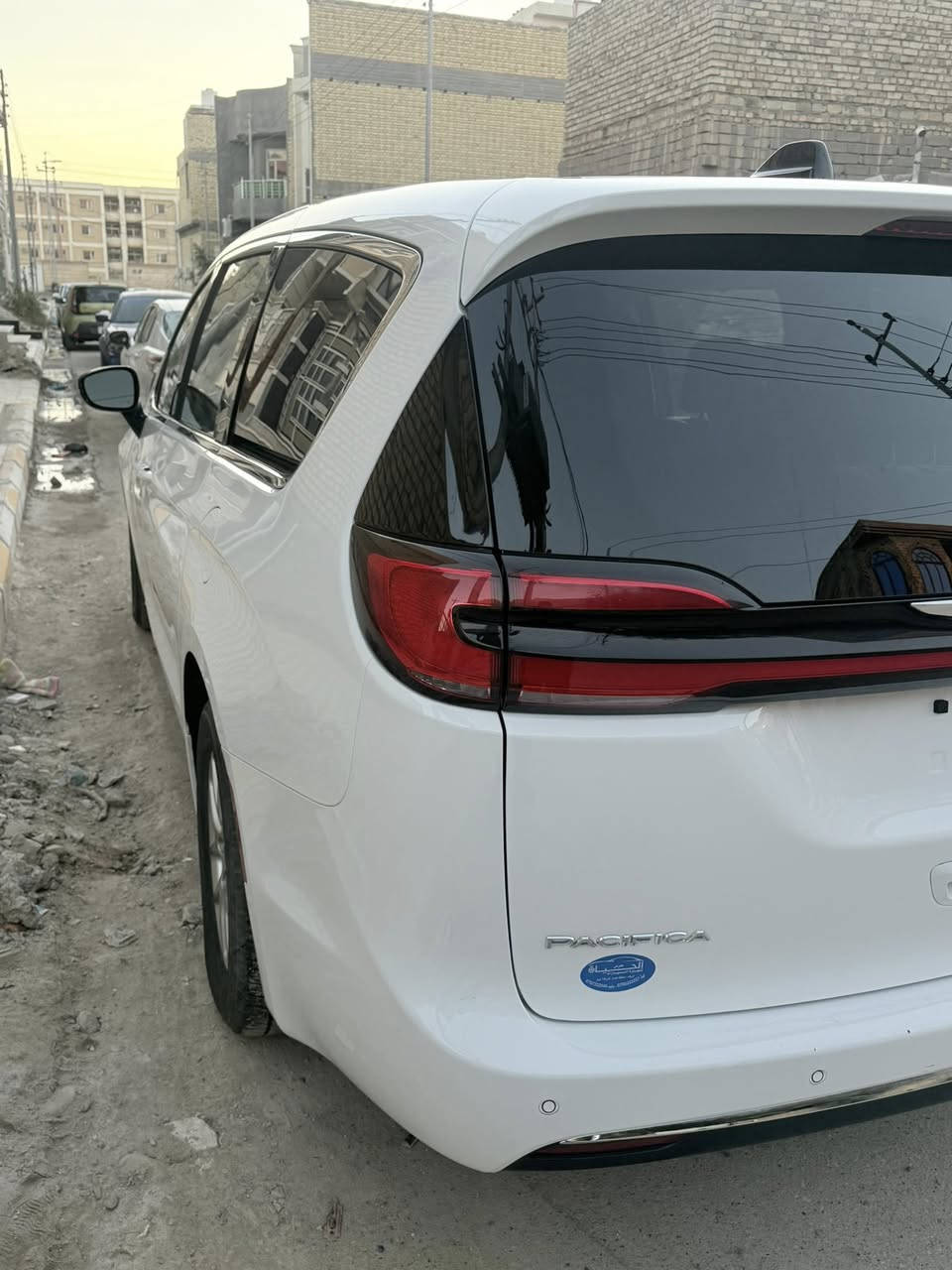 سلام عليكم للبيع باسفيكا موديل 2024 اصل
سياره كفاله عامه تقرير تعمل وتسير 

رقم بابل شهداء سياره توها داخله 

فئه تورنك L معروفه مواصفاتها

جنطه كهرباء 

ابواب كهرباء

تحديد مسار 

رادار امامي 

رادار خلفي 

حساسات خلفيه 

رادار مري 

كراسي جلد 

كراسي تدفئه

ستيرن تدفئه

تبريد مركزي 

شاشه كبيره كار بلي 

اطفاء ذاتي 

مكان السياره ذي قار الناصريه مركز 

الشراي يتصل ***********
