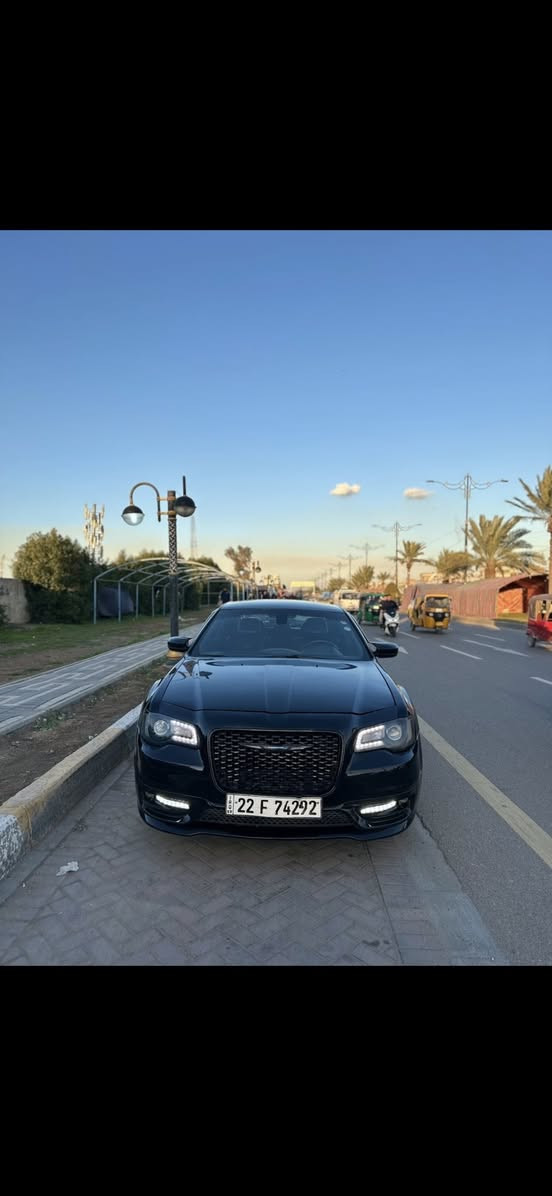 سلام عليكم  للبيع او مراوس🚨🚨🚨
اوباما ⁉️‼️
لون:اسود 
مديل:2019
الضرر: السيارة بيها حادث بابين باب الصدر وباب السايق نفسهن مصلحات وبنيد 
السيارة جاهزة من كلشي  ومواصفات معروفة 
السيارة ماشية 95 الف ميل سيارة بسمي تحويل ثاني يومي رقم أربيل 
السعر :180 وبيها مجال 
استفسار:***********
