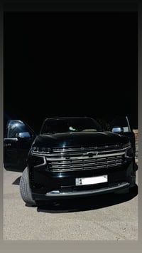 تاهو بريميير • ٢٠٢٣ • أسود ملكي