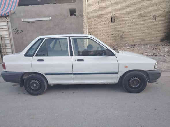 السلام عليكم سايبا 2012 مكينة كير شواصي صبغ مكفولة صدر نص عمر رقم بغداد بأسمي العنوان حي اور قرب معمل الرحلات *********** السعر ٤٠ وبيها مجال
