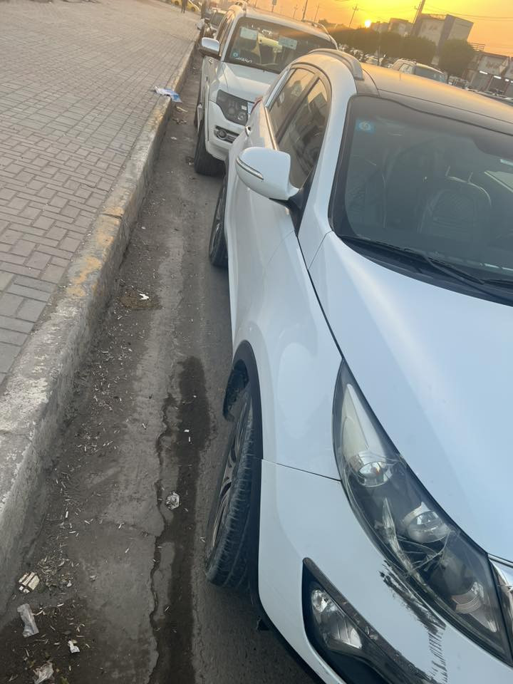 سبورتج 2016خليجي ماشية172 رقم بغداد فول مكفولة من الصبغ بيها بارد خفيف بالجنطة للاستفسار ***********
