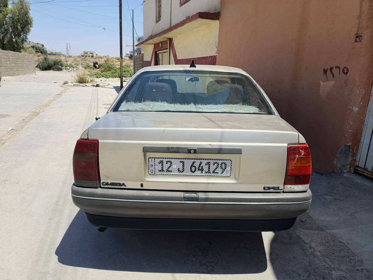 اوبل اوميگا موديل 87 گير توماتيك منظومة غاز حجم 20 داير واحد صبغ اصلي تبريد بس مايشتغل گير ومحرك شرط كابون بانزين بيها العنوان موصل حي الكرامه السعر 40 وبيها مجال/***********/***********
