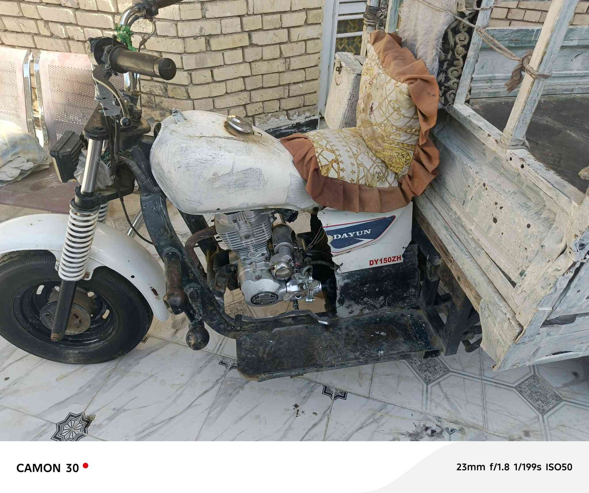 سلام عليكم ستوته البيع بيه بس سنويه♦ بكاني ناصريه مركز حي الفداء ***********
