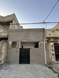 خلف مطعم حجي حسن • ١٠٠م • طابق ونص