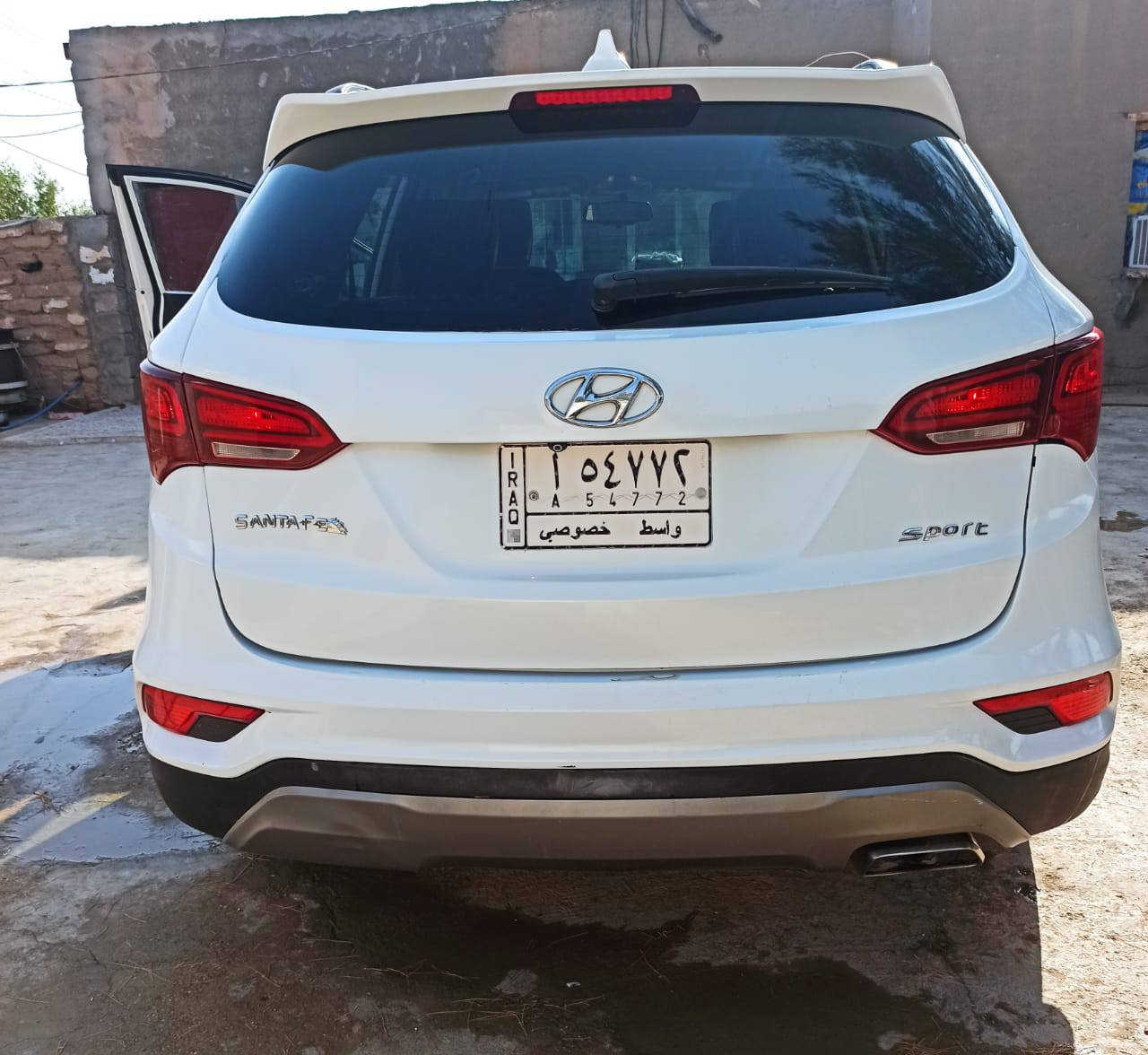 سنتافي سبورت 2017أمريكي خمسه راكب محرك 2400الضرر جاملغ خلي السائق وبيها رصعات بارد  خفيفه ماشيه 58ميل محرك كير برغي مامفتوح بيها تحكمات الشاشه لمس مانع نزلاغ وانحدار تبريد شغال تحويل في اي وقت تريد السعر 157وبيها مجال بصيط التواصل ***********
