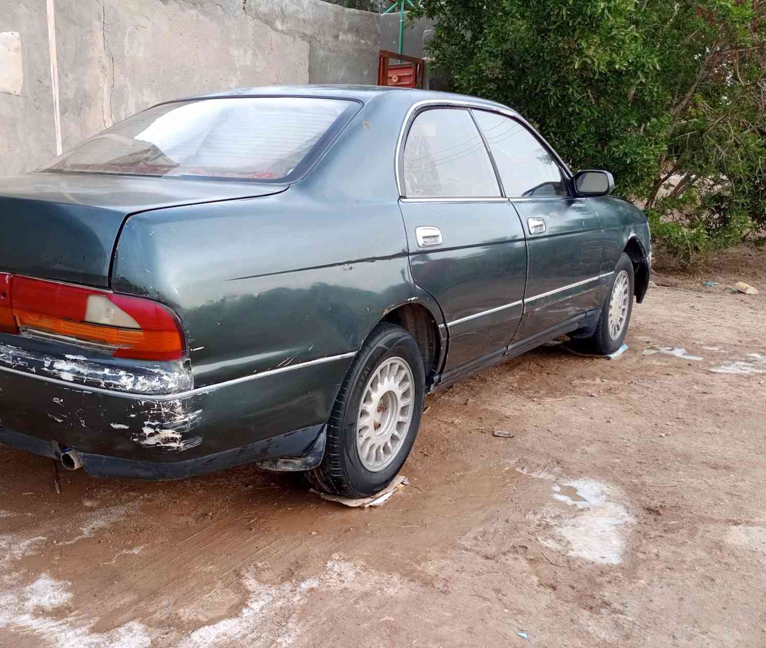 سلام عليكم سياره للبيع بطه منتصل سياره نضيف موديل 92 السعر 45 وبيه مجال وهاذ رقمي ‏‏‪***********‬‏
