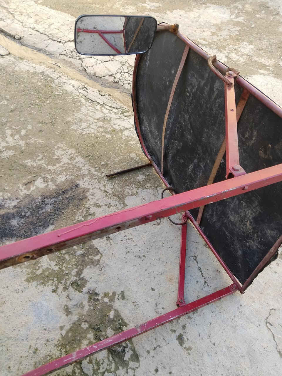 قمرية مال ستوتة للبيع السعر  25وبيها مجال الاستفسار عل رقم
***********
