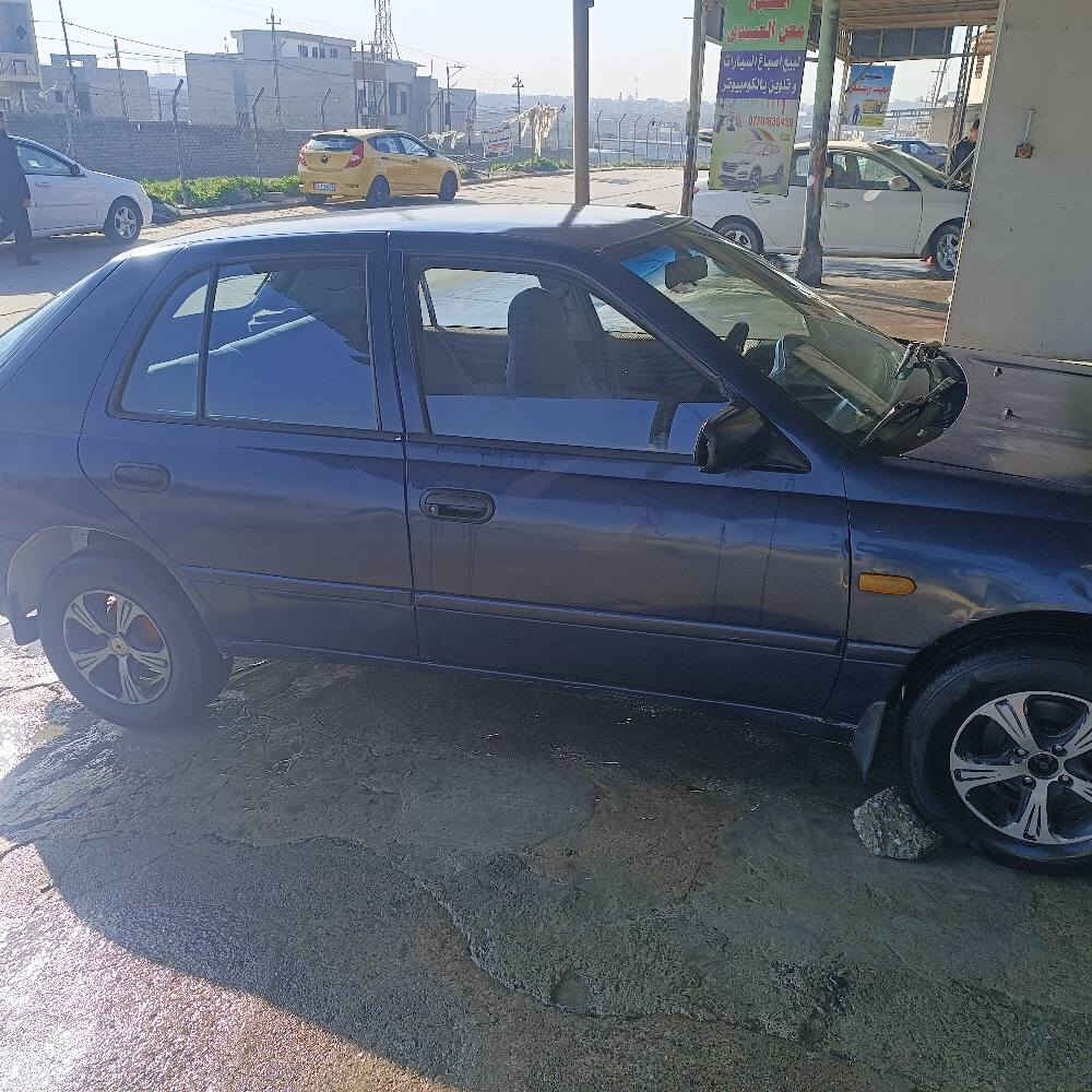 نيسان صني 91 حجم 16 كابون بانسين موجود هسه سنويه جديد  محرك كير شرط طخم تاير جديد أنا شرعي/*********** موصل, نينوى
