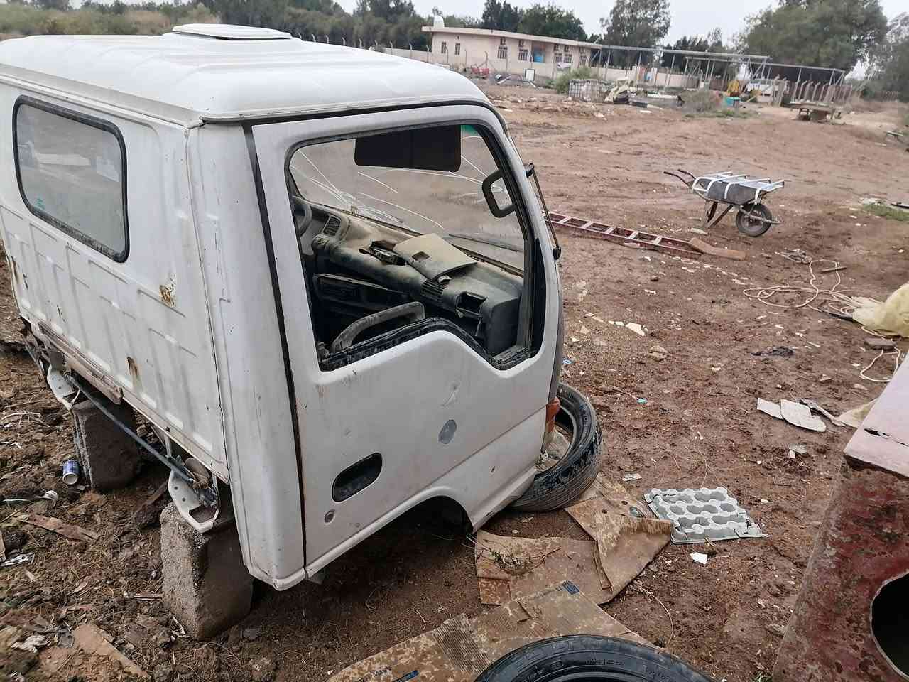 السلام عليكم قماره ازوزه للبيع السعر 6 ورقات وبي مجال
***********
