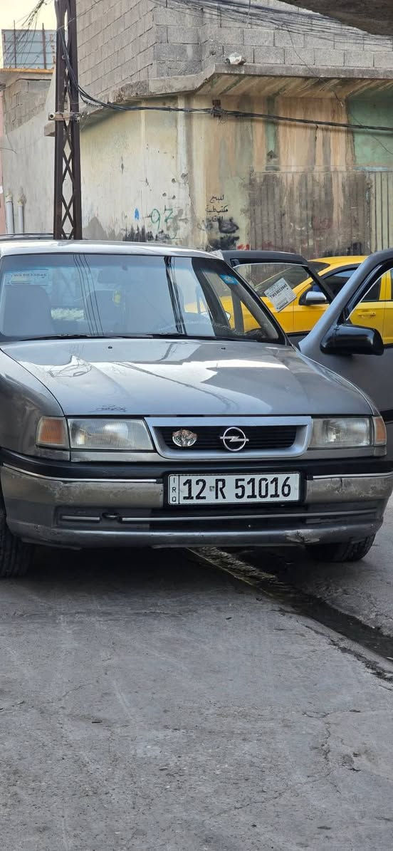 أوبل فكترا للبيع..موديل 93 محرك شرط لاصرف ولانفخ..دوائر ودوسات مامصلحة..مابيها لاصبغ ولامعجون ... سنوية.بأسمي لل 2030..بيها قطعة وحدة فقط تبديل...قفل مركزي ستيرن بورر..
السعر..47 وبيها مجال.
اسيا..***********
كورك..***********
