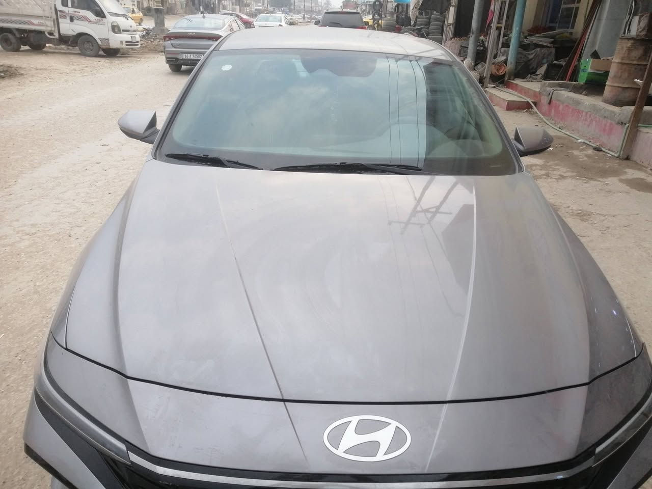 النترا هايبرد مكفول كفاله عامه من الشخط موديل 2024 وارد امريكي بدون رقم تترقم جميع المحافظات.. تكلفة الرقم ٢٠٠ الف فقط فول مواصفات بدون فتحة السعر ١٦٨ 

المواصفات: 
-بصمة تشغيل.
-دخول بصمة.
-تشغيل عن بعد. 
-صندوق ذكي 
-رادارات 360 درجة نظام النقطة العمياء.
-نظام محافظة على المسار.
-قيادة ذاتية..
-رادار خلفي 
-بك لايت LED
-كشنات تدفئة وتبريد
-تحكمات ستيرن كاملة
-تبريد شاشة مناخين منفصلين.
-شاشة معلومات  ابل كار بلي+اندرويد اوتو  
-شاشا كامرة.
-نظام صوتي سماعات boss
-autohold اوتوهولد 
-هاند بريك بصمه
-وضعيات قياده ( سبورت ، نورمل ، سمارت)
-مراية وسطية تعتيم ذاتي
للتواصل *********** 
ملاحظة اكو مع الصور لوت السياره دكة عالكوكل يطيك ١٠ صور لحادثها
