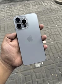 ايفون ١٥ برو ماكس • ٢٥٦ • بطاريه ٩٠