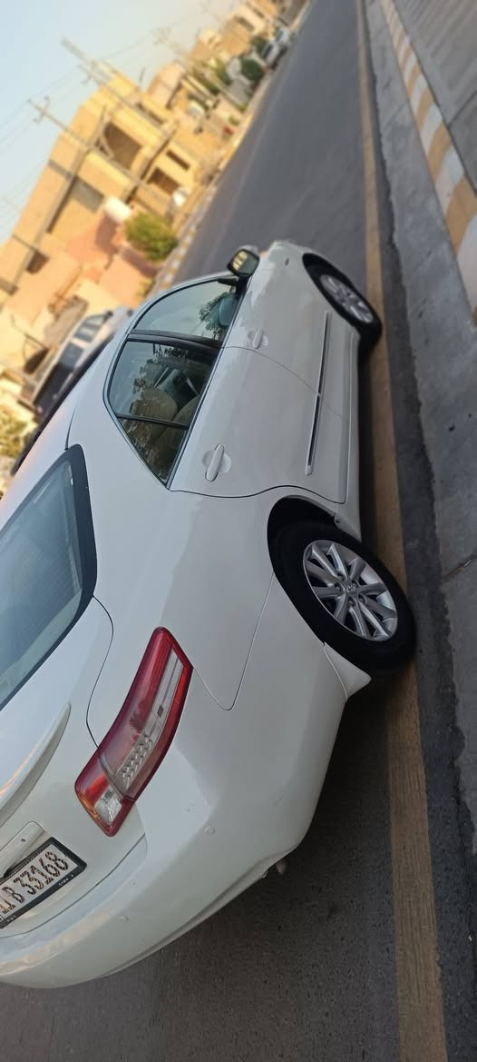 السلام عليكم   
اللهم صل على محمد  
اليدور نضيف وجناي 
 مTOYOTA   كامري خليجي 2010 GLXفول مواصفات ابيض صدفي 
  
   شرط التحويل رقم بغداد دولي دولي
 
محرك 4 سلندر   2400 
  
 
بيها السياره بيها كم قطعه صبغ اثر تكشير بدون دكه جاكوج سياره مال جناي  السياره   كلش حلوه ماشاء الله 
بيها تكشير بسيط بالقماره 

كهربائيات كلها شغاله
  محرك سبانه ممدوده عليه 
 
 باتري جديد  اصلي 
  تبريد منضومه كلها ع البلاد تبريدها ثلاجه 
تدفئه شغاله 
تخم تاير  
سنتر لوك  السياره  سلايت روف 
برده خلفيه كامره صاج ملكي حتى الستيرن صاج تحكمات 
    
تجي تفحص وتقتنع واني حاضر 
        
العنوان الانبار الفلوجه 
 …السعر 107  وبالعافيه ع ياخذها 
بدون مراوس بدون اقساط بيع نقد فقط 
 الشراي يتصل📞 وحياكم الله  اخوتي‏
***********
***********
