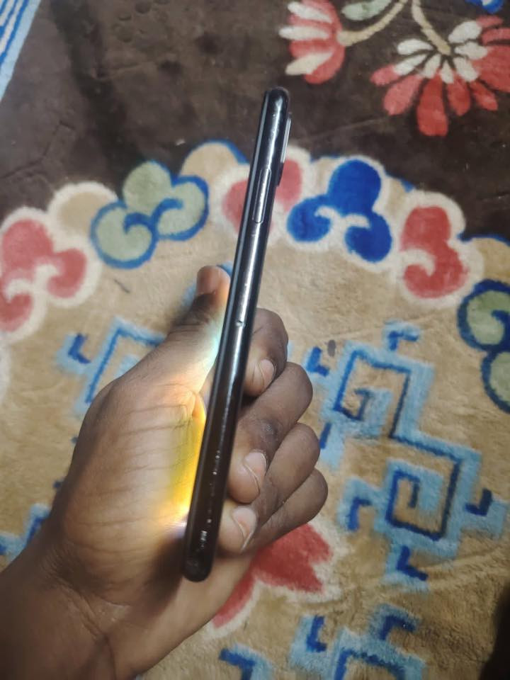 كامره الاماميه متوقفه
ذاكره عملاقه 256
بطاريه 100مغيره اصليه
تصوير حقيقي
السعر 170
راغب اتصل ***********
