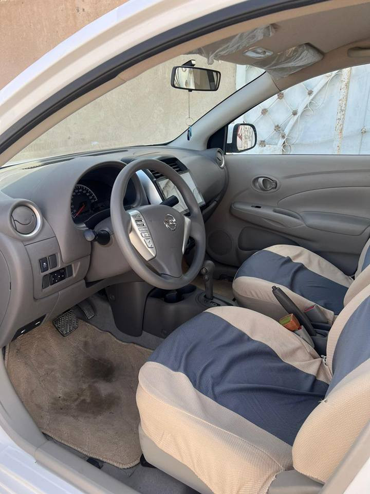 السلام عليكم نيسان سني هندي موديل2024
سيارة جديدة  ماشيه 31km مكفولة كفالة عامه 
بيه رصعه بلباب ورا السايق ورصعة جوه البك لايت
ولباقي كفالة من الشخط سيارة ع وضع الشركة ما مفتوح بيها برغي كباتها وكتلوك مالها موجود 
سبيرها مانازل
رايدها 131 وبيها مجال كلش بسيط 
عنوان بصرة ابو صخير سكن المطار 
رقم الهاتف.***********
ما متواجد بالفيس اليريد يتصل وبخدمته البصرة, العراق
