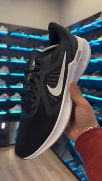 نايكي • غير مستخدم • راجع وكاله