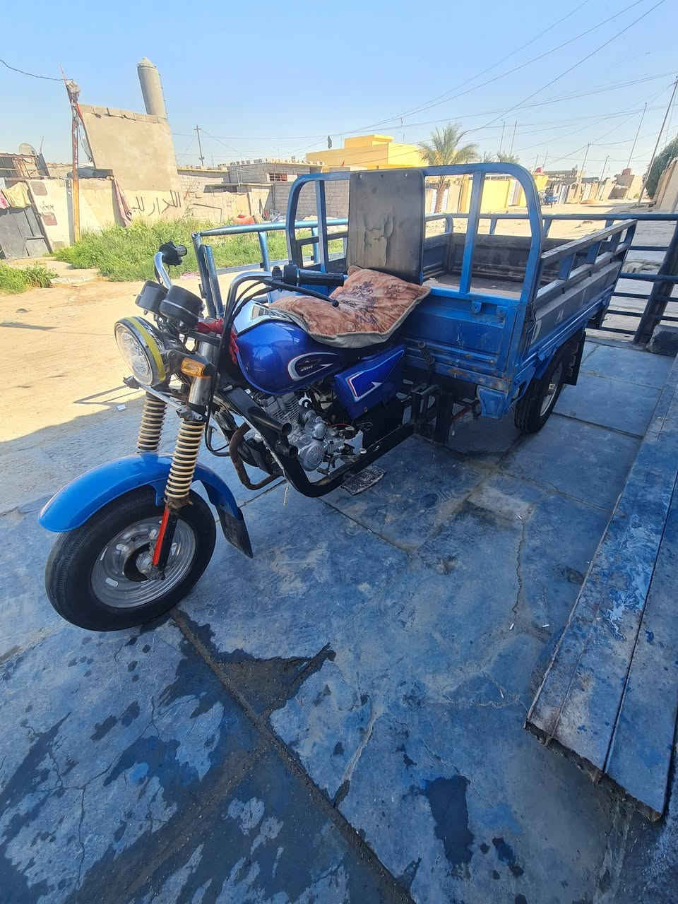 ستوته للبيع  مديل (2012. ) رقم وسنويه
ستوته حلوه ونضيفه مكينه جديده  شاصي مكفول. ملاحظه ملاحظه ستوته رعيها ماندله. راعيها جان بيتهم بل انوار وشايل للبيضاء. 

السعر  ( مليوان وميه وخمسين.)   العنوان كوت شراي يتصل 📞📞
***********
