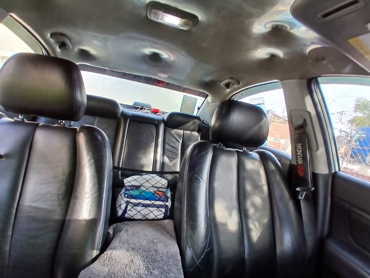 السلام عليكم
سوناتا 2008 كوري
للبيع محرك 2000
السعر 105 وبيه مجال 
التواصل ***********
