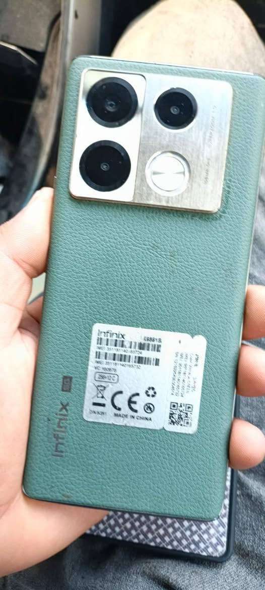 السلام عليكم عندي جهاز انفنكس نوت 40 برو 5G مع جميع الملحقات بي فطر بسيط بالشاشة للبيع سعر 250 وبي مجال مكان بغداد


**إذا كنت صاحب هذا الإعلان وتريد حذفه لأي سبب، رجاءا أرسل رسالة إلى الدعم الفني**