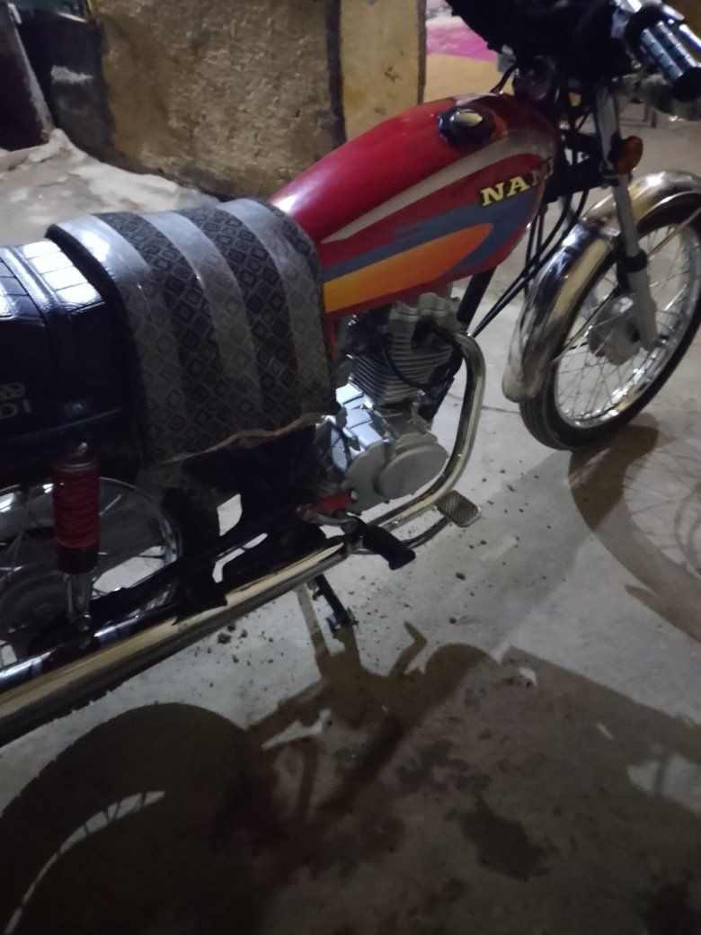 اسلام عليكم دراجه موديل ٢٠٢٥ اوراق أصولي مامفتوحه برغي السعر ستميه وبيه مجال حك الحيه للاتصال ***********
