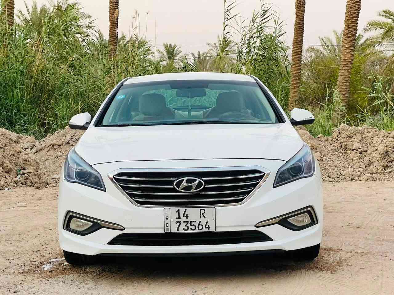 يالله للبيع سوناته موديل 2015رقم بصره الجديد تحويل ثاني يوم السياره مكفوله من الضربه الصبغ والفتح والتبديل كير مكينه كفاله من التبخير والتنقيص السياره جاهزه من تخم تاير و حداده وتبريد مواصفاته حساس خلفي  كشن كهرباء تحكمات ستيرن كامره خلفيه السعر 142اوبيه مجال للشراي  مكاني البصره قضاء القرنه***********
