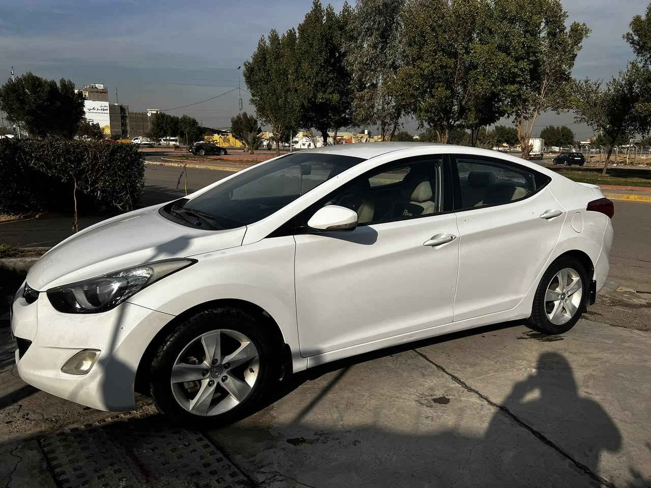 النترا خليجي 2013
محرك 1800 dosh
ماشيه 135,000km
بدون صبغ فقط طخات بسيطه عل بارد
ECO نظام
تبريد ثلج
تحكمات ستيرن جهتين
كشنات جديده قماش
اشاير بالمري
تحكم مري كهربائي
داخليه صاجي واسود
مانع انزلاق ABS
صدر جديد
سعر 116 ورقه 
رقم ***********
موقع بغداد السيدية
