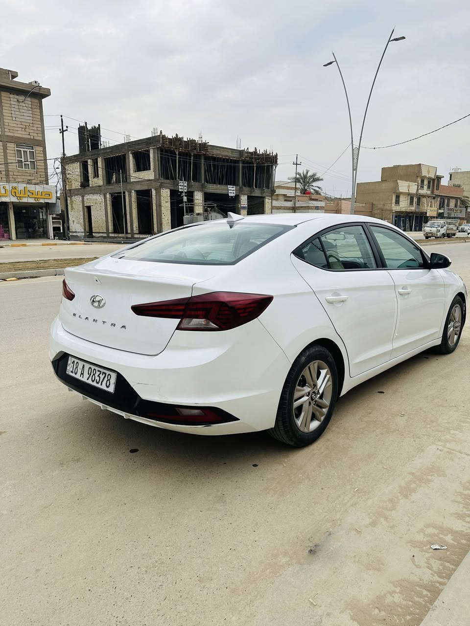 السلام عليكم النترا موديل 2019 أمريكي حادث فقط شبر بارد بل بنيد والباقي كله مكفول من صبغ والتبديل والفتح السياره كله ليبل واحد مكينه 2000دوش كير Atبلادي ماشيه 83 فول مواصفات عدا الفتحه والبصمه منضومه  زنون جديده ضمان 3سنوات  باسمي تحويل مباشر عنوان حله شارع 60هـ***********
