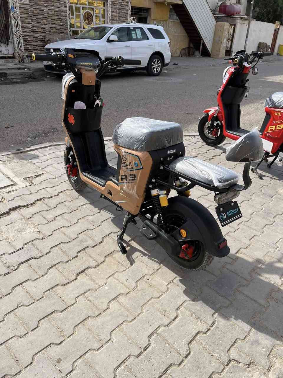 السلام عليكم
دراجه شحن R9 كفاله عامه من الزلغ الدراجه زييييرو وكيل قبل اسبوع طالعه من الوكيل موديل2026بطاريات 32غراضها كامله كلها شغاله هورن اشاير لدات لايت عالي ناصي سرعه 109 السعرر خاص الشراي فقط يتصل ***********مكاني بصره تقاطع الكزيزه
