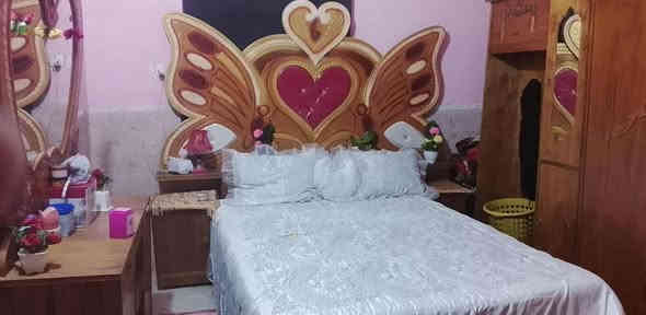 غرفه نوم صاج نظيفه كلش مابيه ضرر وجديده مستعمله شهر ونص السعر خاص للاستفسار رقم الهاتف ***********مستعجل ع بيع
