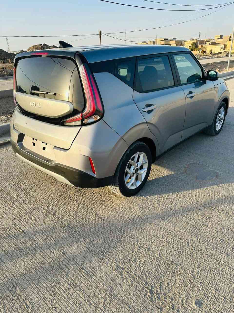 كيا صول موديل 2025
دخول جديد. جديده 

المواصفات 

شاشة دجتل  

محرك 2000 دوش

رادار امامي

رادار خلفي

رادار جانبي

شاشة كبيرة

كامرة دوارة

اوتو ستوب

تحديد مسار

قيادة ذاتية

توقف ذاتي 

تنبيه عند مغادرة المسار

كروس سرعة

مانع انحدار

ويل كب حجم 17  

حساسات 360 درجة

وضعيات قيادة

شحن واير ليس 

وبعد بيهة مواصفات

سيارة جاهزة وكاملة بدون نقص 

 صورالحادث مرفقه بلمنشور 

إتصال ***********
