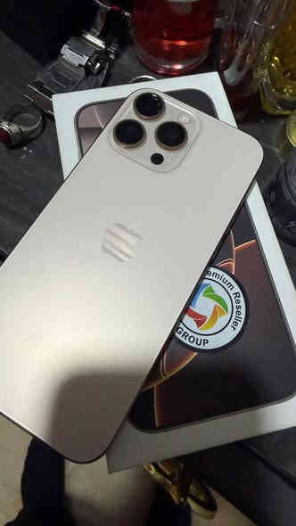 سلام عليكم ايفون 16 pro max تلفون جديد مصار هواي من شتريتة بطايره 100 لون صحراوي ذاكرة 256 السعر 1.420.000 للستفسار واتس ***********

