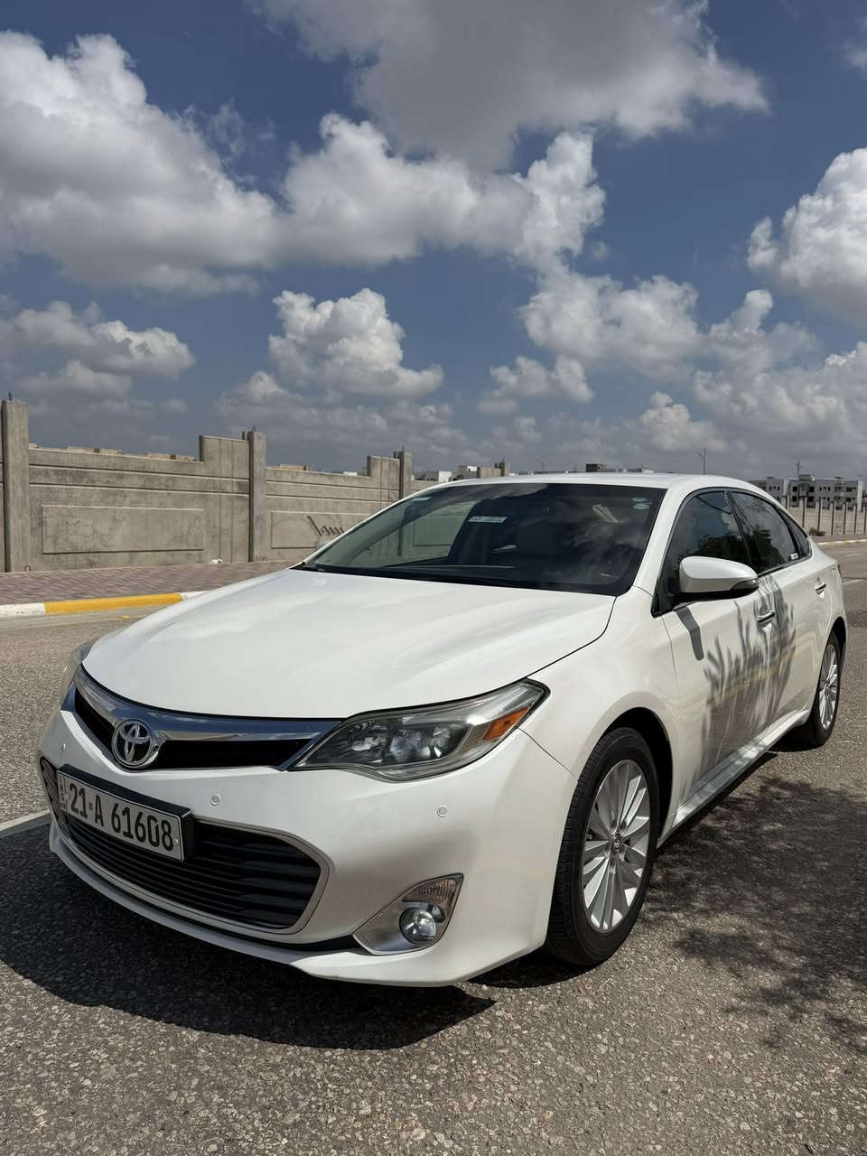 تويوتا افلون خليجي ٢٠١٣ 
رقم سليمانية باسمي 
هزة سنوية ارقام كله جديد 
عداد المسافه ١٨٩ الف حقيقي 
بصمة + كامره
حساسات امامي + خلفي 
كشنات جلد 
كراسي كهرباء 
شاشه + تبريد لمس 
تحكم ستيرن 
تبريد قطعتين  
هواي مواصفات الافلون معروفة 
 و كفاله عامه من ضربه وصبغ 
السيارة جديده ماناقصه كلشي 
وغراضها كلها موجوده 
العنوان :كربلاء المقدسة
للاستفسار: ***********
