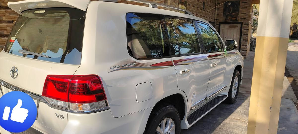 سلام عليكم لاندكروز 2017 بريم كفاله عامه للاستفسار الاتصال على الرقم ***********
