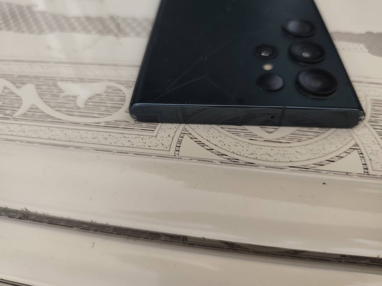 اس 22 اوربي ذاكره 512 جهاز شغال ممفتوح على الفحص فطرا اكو بظهر واضح بالصورة السعر 360 المكان البياع 
***********
