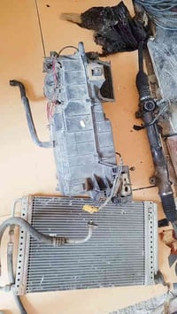 قطع غيار 406 • تاير 15 • راديتر