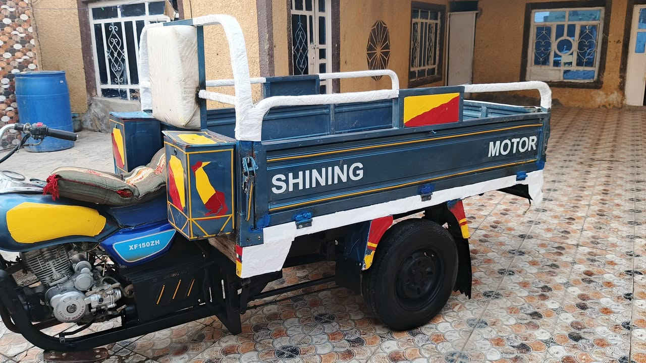 ستوتة للبيع
مكاني بلحمزة الغربي 
موديل 19 شاصي مكفول 
بيها مكينة 24
اوراق أصولي 
بيها لحيم بدرع 
سعرها مليون 

***********
