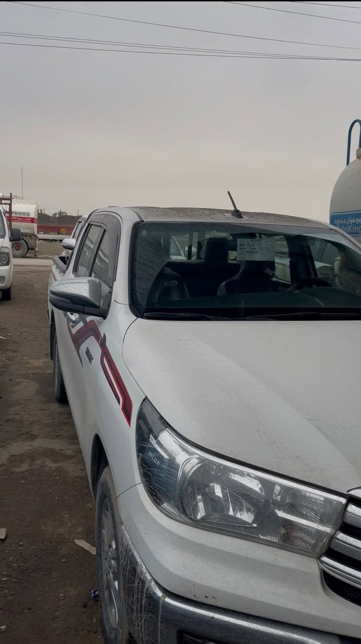 مرحبا   بيكب هايلوكس رقم سلمانية موديل 2021 شركة ساز  اوتماتيك السيارة مكفولها على وضع الشركة ماشيه 45 الف وقابله للزيادة *********** مكان السيارة بغداد
