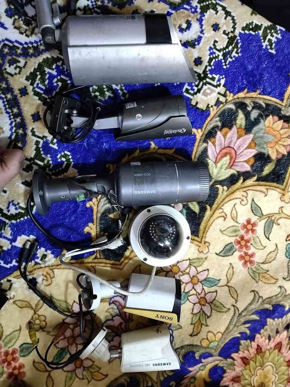 سلام عليكم
كامرات شغاله قيم وخذ السعر يمك
***********
