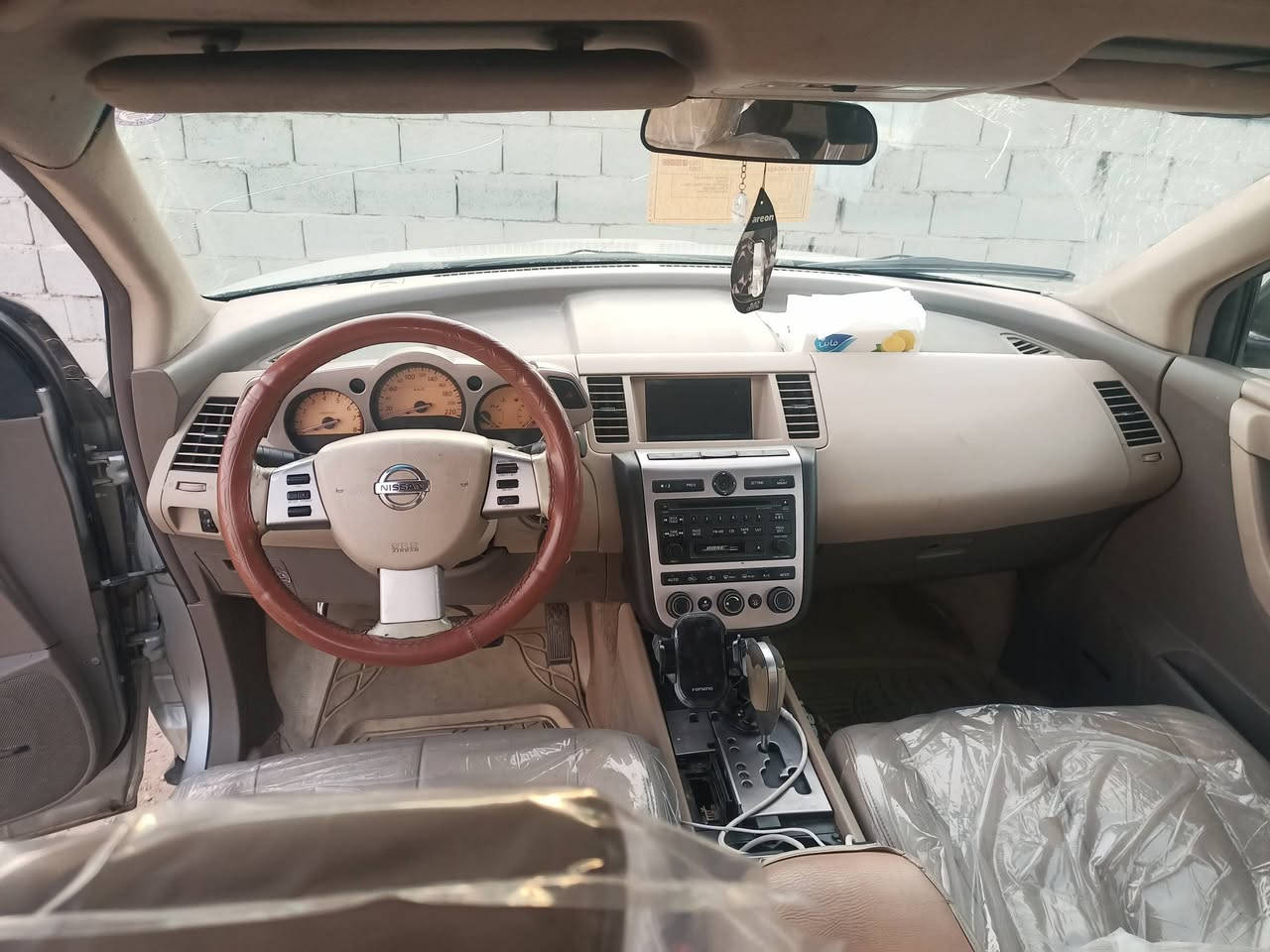 السلام عليكم مورانو 2005 بدون صبغ  نضافه فول احلى من الصور محرك V6حجم 3500 داخل جلد نضيف حداديه 100/100 كهرباء كله شغال كشن كهربائي سعر 80وبيها مجال لاستفسار ***********
