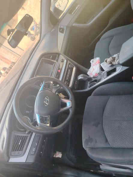 سلام عليكم سوناته ٢٠١٨ سياره جديده ماشيه ٤٦ حقيقي حادث قبق صندوك بمدل نفس لون سعر ١٣٠ وبيهه مجال مكاني بغداد *********** علي
