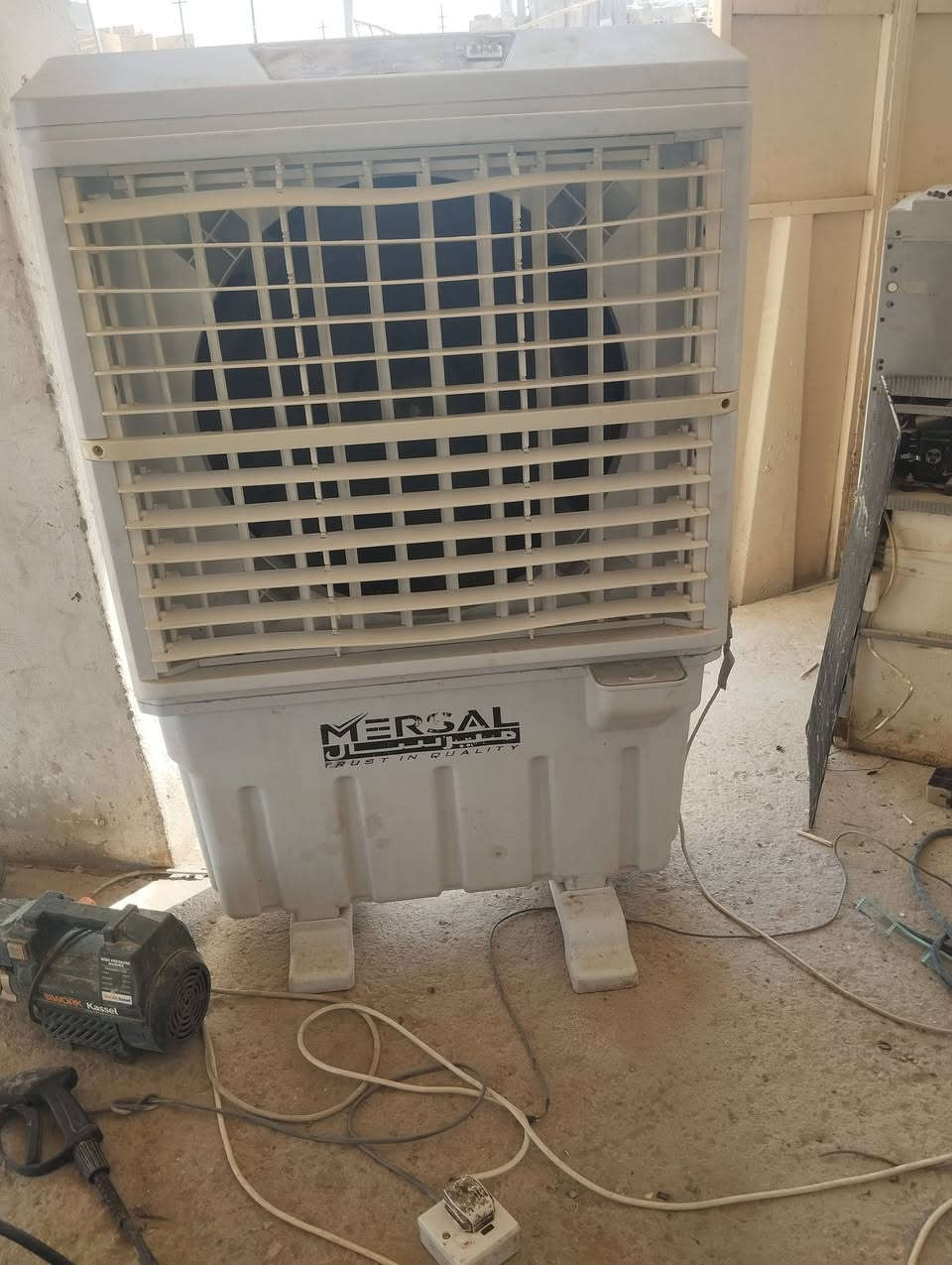 مبرده نضيفه فول تبريد اخت الجديده مناقصها شي ب١١٠ومولده شغاله ع شرط ب١٠٠شارع سالم ***********

