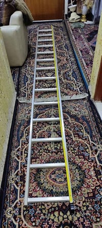 شباب وشياب الكروب المحترمين عندي درج المنيوم قطعه وحده يجي نظيف انتاج ...